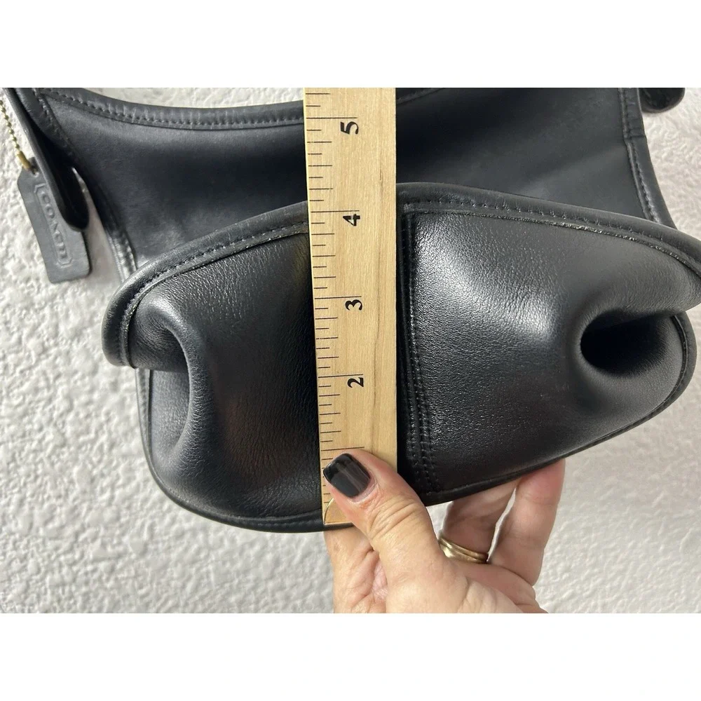 Coach VTG Janice Black Leather Crossbody Hobo Bag Brass Hardware 90s Made in USA